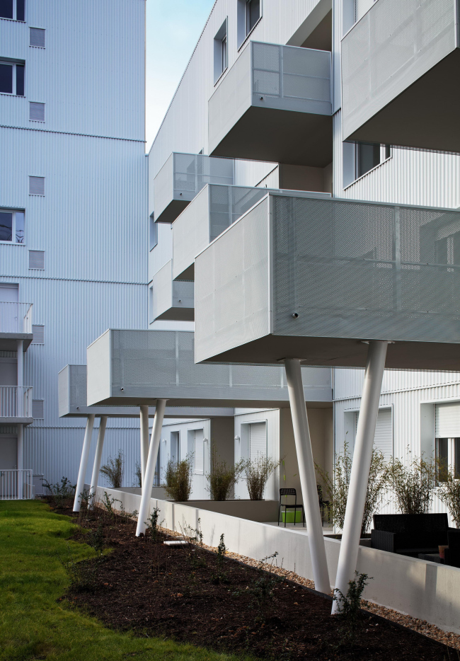 ����� �������� Urban Dock � Takuji Shimmura