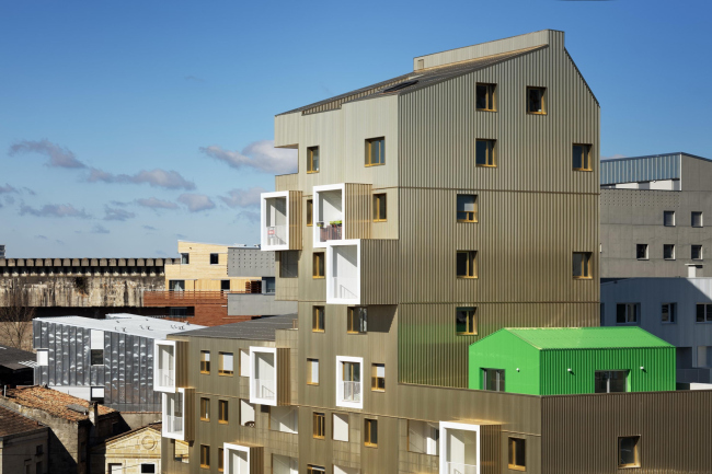 ����� �������� Urban Dock � Takuji Shimmura