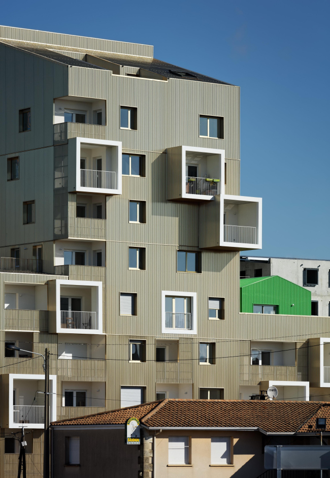 ����� �������� Urban Dock � Takuji Shimmura