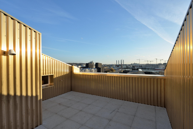 ����� �������� Urban Dock � Atelier Positif