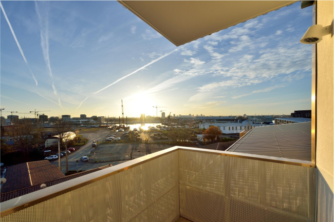 ����� �������� Urban Dock � Atelier Positif