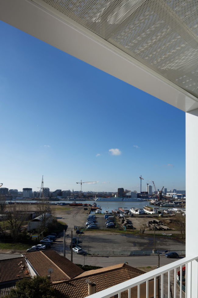 ����� �������� Urban Dock � Atelier Positif