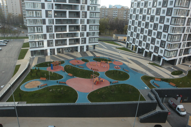 ����� �������� V-House � ������������� ���������� ������� ������� � ���������