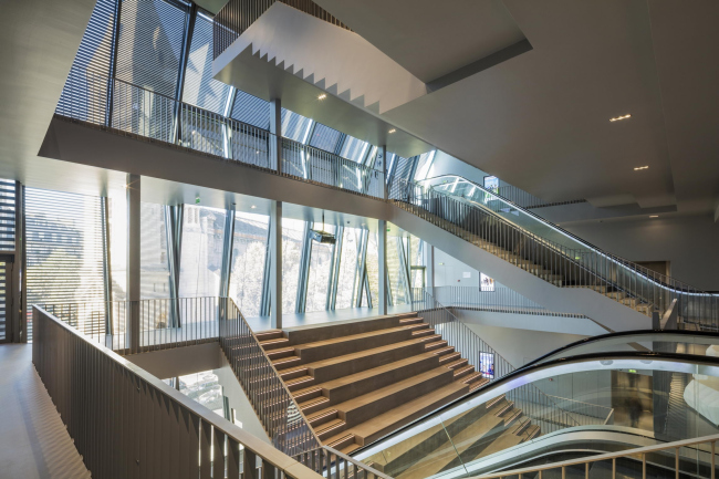 ��������� Alésia � ������������� � Guillaume Guerin