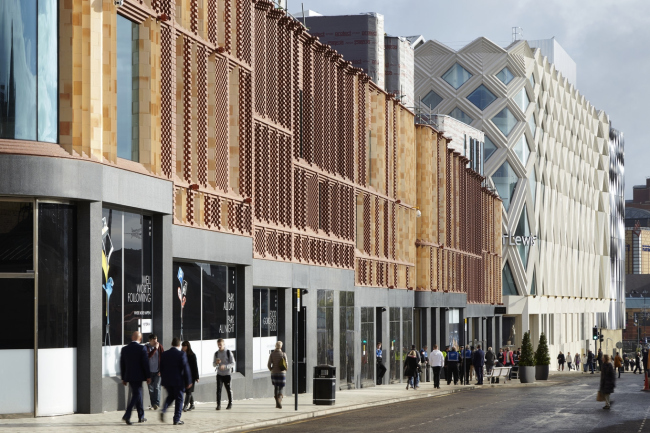 �������� �������� Victoria Gate � Jack Hobhouse