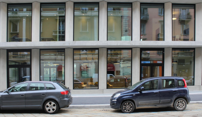 �������� Feltrinelli Porta Volta � 	Milica Alempic