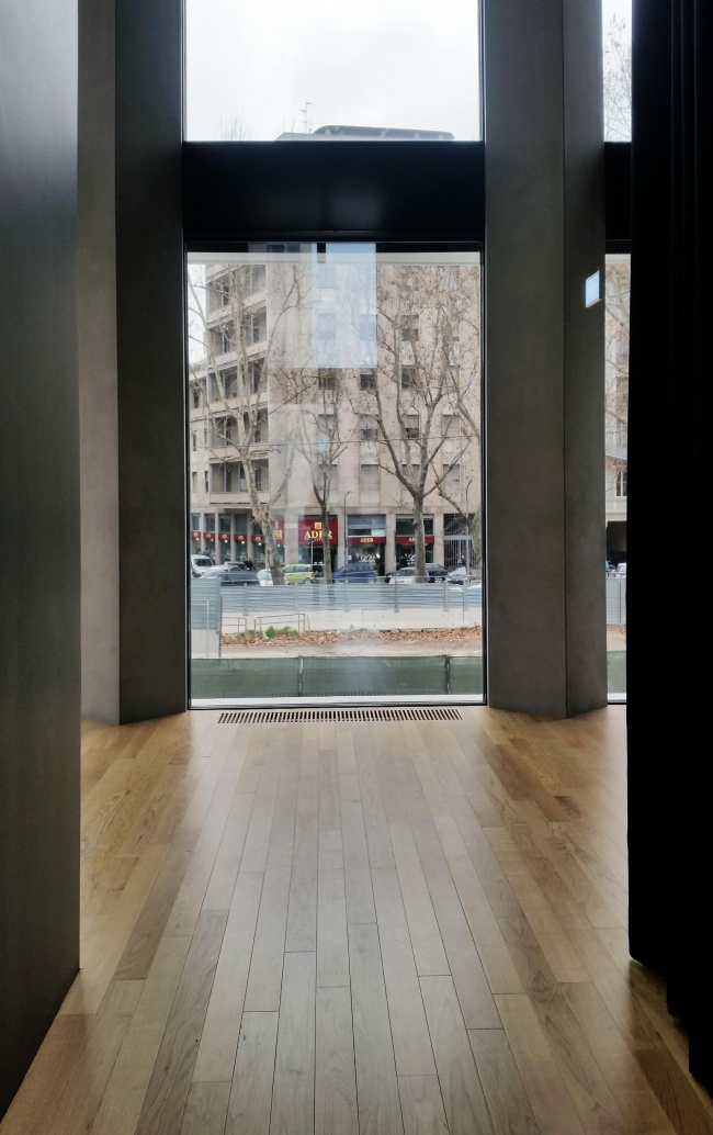 �������� Feltrinelli Porta Volta � 	Milica Alempic