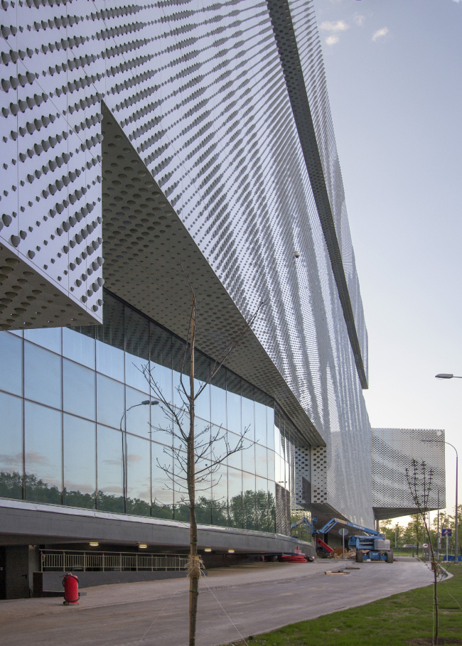 "Oceania" multifunctional center (facade solutions)  Asadov Architectural Bureau