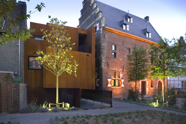 ��������� Kruisherenhotel � Etienne van Sloun