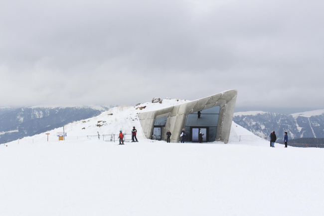 ������ ����� �������� � Corones � ��������� ���������