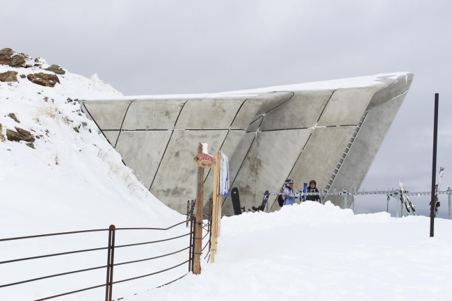 ������ ����� �������� � Corones � ��������� ���������