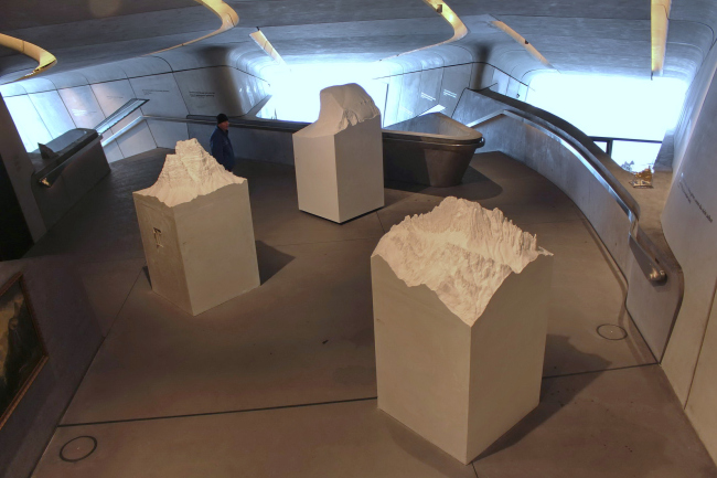 ������ ����� �������� � Corones � ��������� ���������