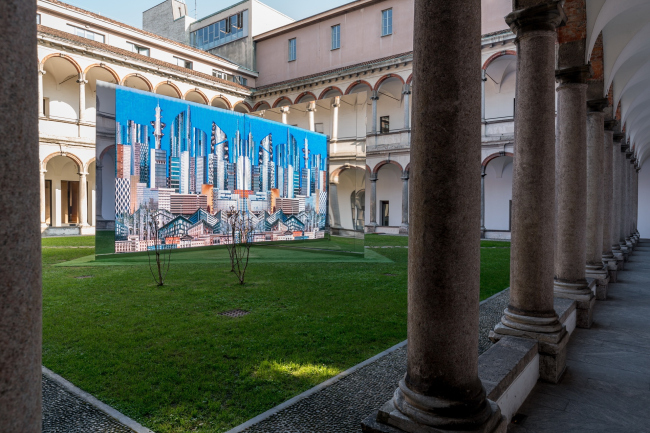 «ДНК города»: инсталляция во дворе Миланского университета