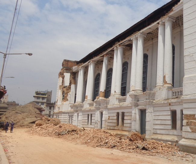 The same location after the earthquake in April 2015. � Kai Weise