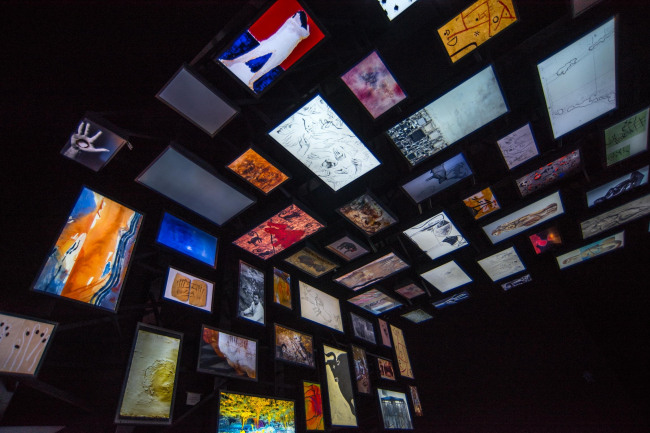 ������������� ����� ���������� �������� ������ IV� � Dan Courtice