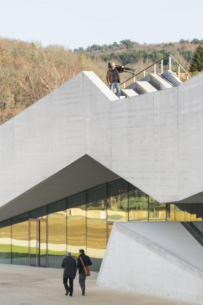 ������������� ����� ���������� �������� ������ IV� � Boegly + Grazia photographers