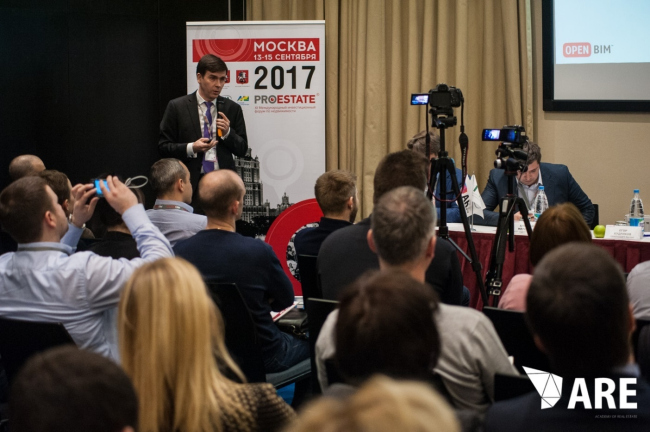 V ������������ ����������� ����������� ��������������. ���������� ������������� GRAPHISOFT � 