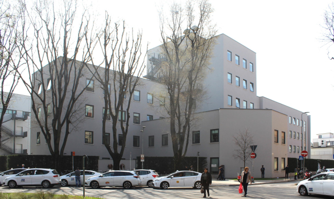 ����-�������� Armani. ���� � Milica Alempic