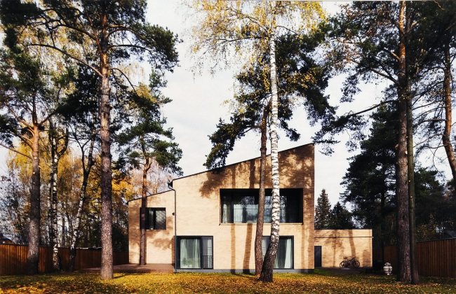 Villa R. ������� ������ ������������. ������ ������, ��������� ������ � ��. ����������, 2012-2015. ��������� � ��������, 2017