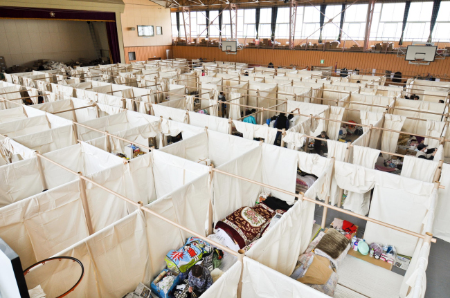 Paper Partition System 4 in Iwate, Japan. Photo by Voluntary Architects' Network