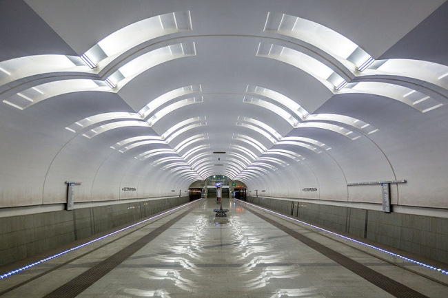 Станция метро «Лесопарковая». Фото: Antares 610 via Wikimedia Commons. Фото находится в общем доступе