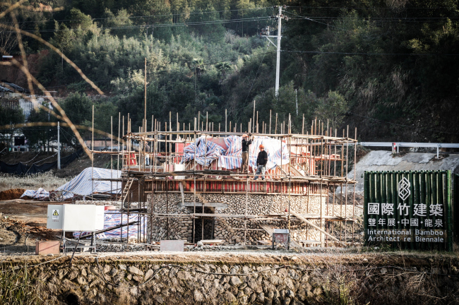 ���������� ��������� ���� ��������. ������������� � Jenny JI