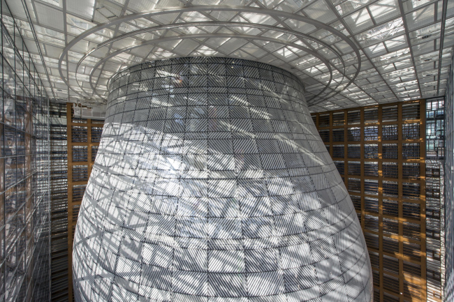 ������ Europa ������������ ������. Philippe Samyn and partners architects & engineers, LEAD and DESIGN PARTNER.
With Studio Valle Progettazioni architects, Buro Happold Limited engineers. ���� � Marie-Françoise Plissart