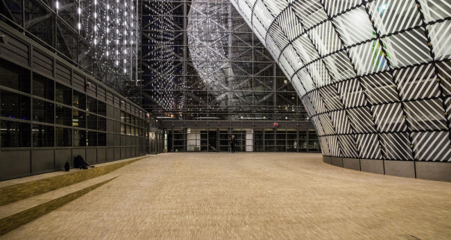 ������ Europa ������������ ������. Philippe Samyn and partners architects & engineers, LEAD and DESIGN PARTNER.
With Studio Valle Progettazioni architects, Buro Happold Limited engineers. ���� � European Union