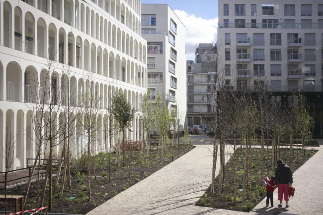 Комплекс социального жилья Arches Boulogne © Julien Lanoo