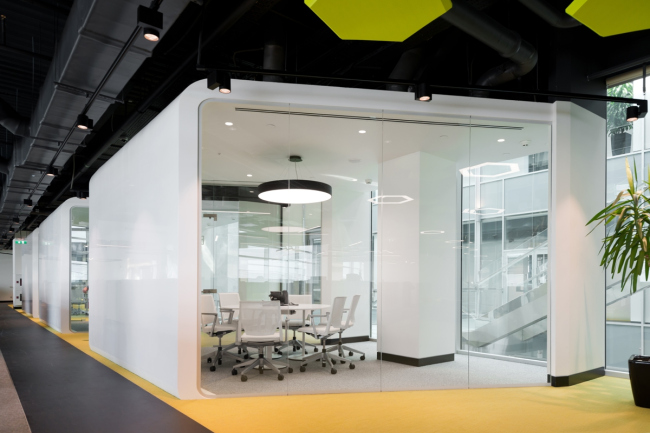 ���� �������� Adidas Group. ���������� ������������ ������������� ���� ABD architects