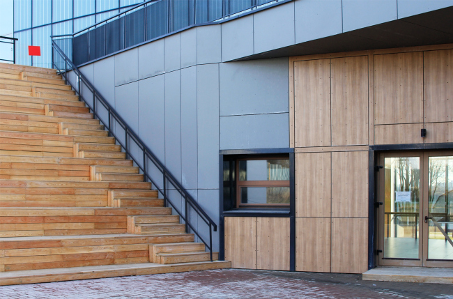 Fragment of the main yard. Innovation and Culture Center in Kaluga.  Photograph � Julia Tarabarina, Archi.ru