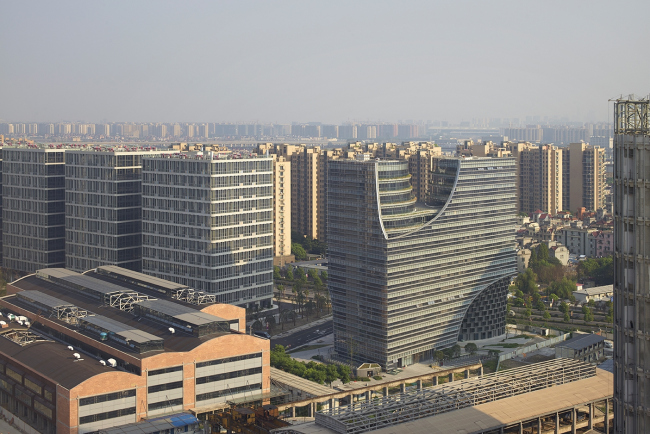 �������� Hangzhou Gateway � Julien Lanoo
