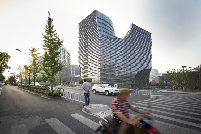 �������� Hangzhou Gateway � Julien Lanoo