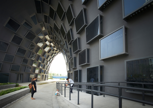 �������� Hangzhou Gateway � Julien Lanoo