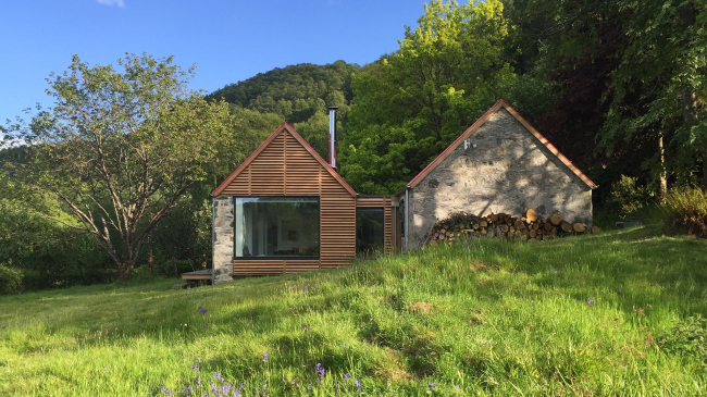 ��� Fernaig Cottage, ������-���� � 
Scampton and Barnett Architects 