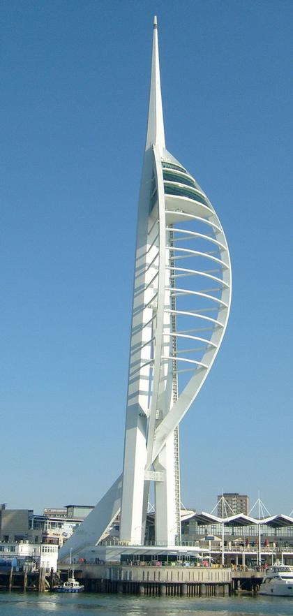 ��������� ����� Spinnaker Tower � ���������