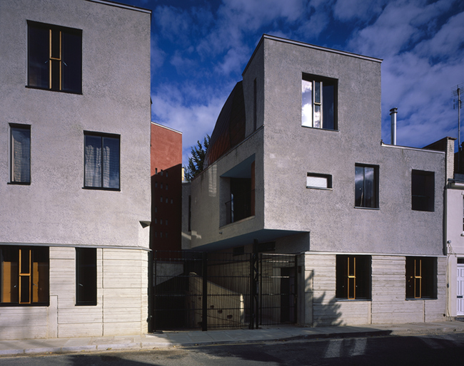����� �������� Walmer Yard, ������. 
P Salter & Associates + Mole Architects + John Comparelli Architects. ���� � Hélène Binet