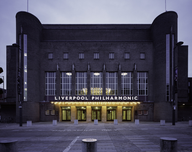 ���������� ���������. 
Caruso St John Architects. ���� � Hélène Binet