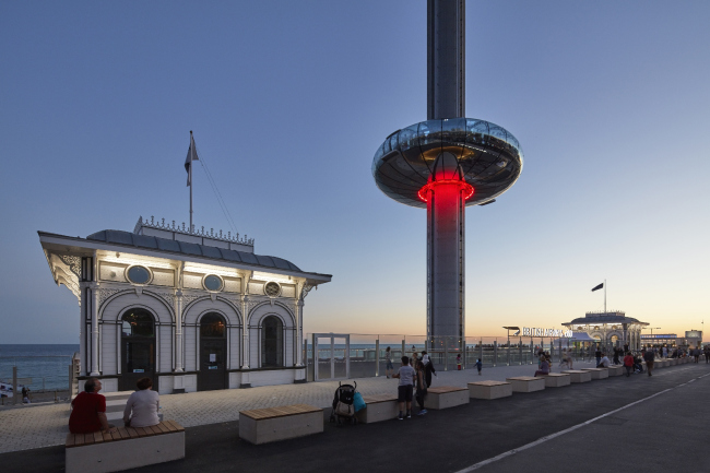 ��������� ����� British Airways i360, ������� � ����. 
Marks Barfield Architects. ���� � Paul  Raftery