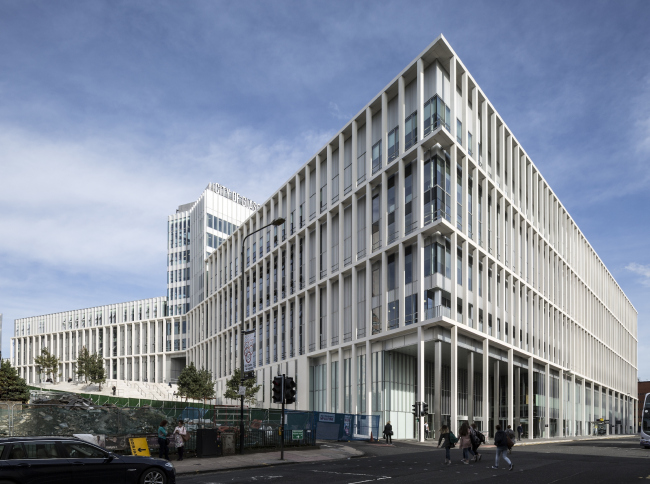 ��������� ������� ������. 
Reiach & Hall Architects + Michael Laird Architects. ���� � Keith Hunter
