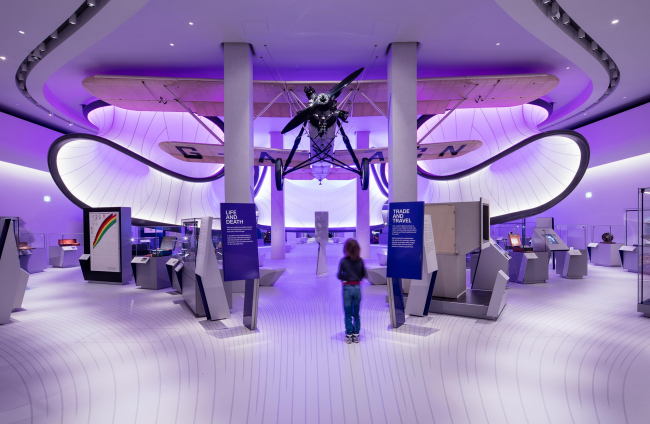 Зал математики (Галерея компании Winton) в Музее науки, Лондон. Zaha Hadid Architects. Фото © Luke Hayes