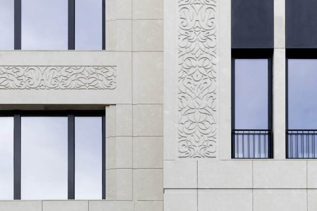 "Wine House" residential complex. Photograph � Dmitri Chebanenko