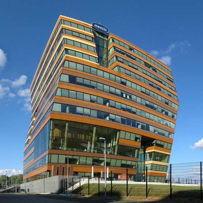 Штаб-квартира компании “Menzis”. Фото: Wutsje via Wikimedia Commons. Лицензия CC BY-SA 3.0
