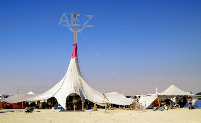 ���������� �� ��������� Burning Man � Philippe Glade
