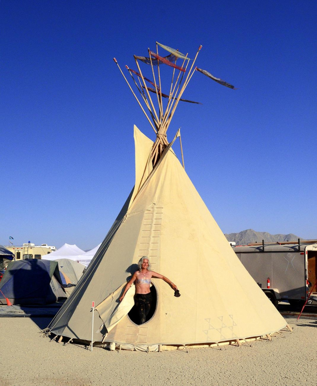 ���������� �� ��������� Burning Man � Philippe Glade