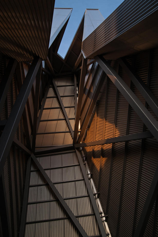 Metallic tower on the inside. Repository museum of "Alliance-1892" cognac house. Photograph  Gleb Leonov