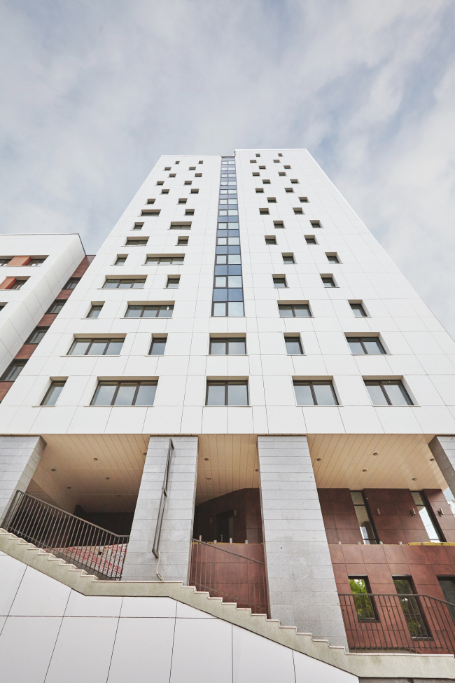 �� �4 ������, �������� � ������ ����� �� ������� ����� 