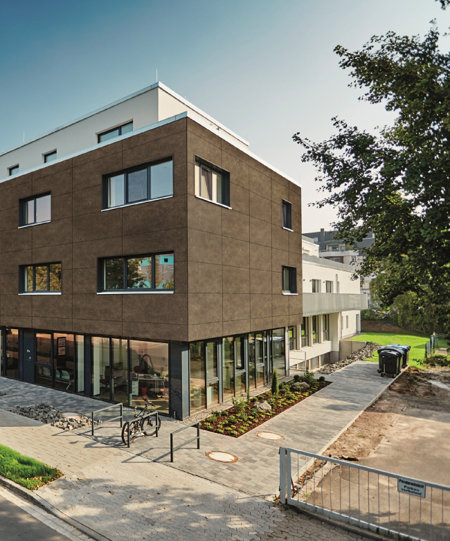 Новая серия фасадных панелей Rockpanel Stones. Изображение © Rockwool Новая серия фасадных панелей Rockpanel Stones. Изображение © Rockwool