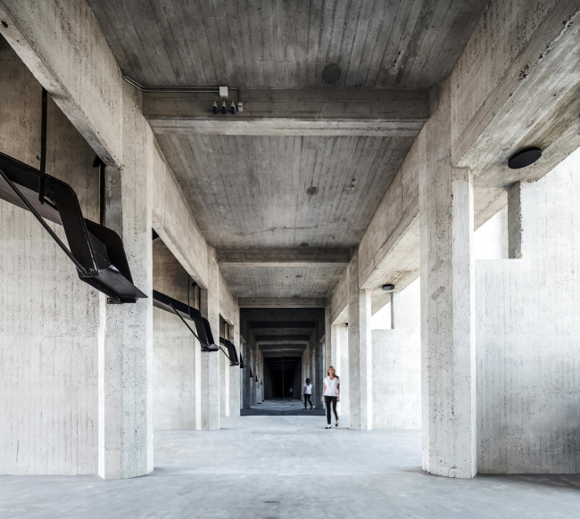 ����� �������� The Silo/ Ajnj � Rasmus Hjortshøj � COAST