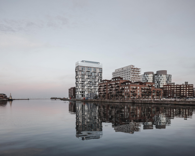 ����� �������� The Silo/ Ajnj � Rasmus Hjortshøj � COAST